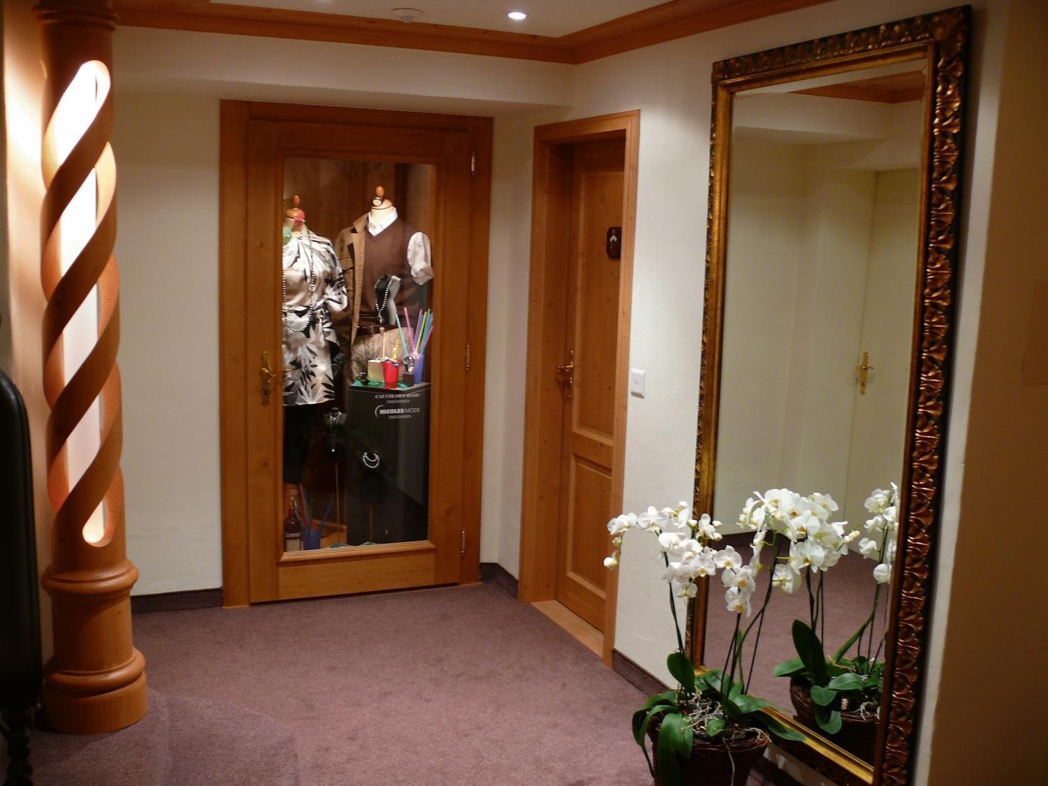 Sonnegg Hotel Zweisimmen Esterno foto