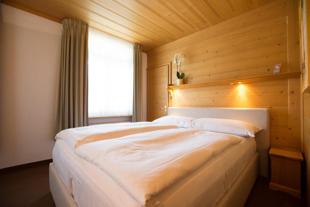 Sonnegg Hotel Zweisimmen Camera foto