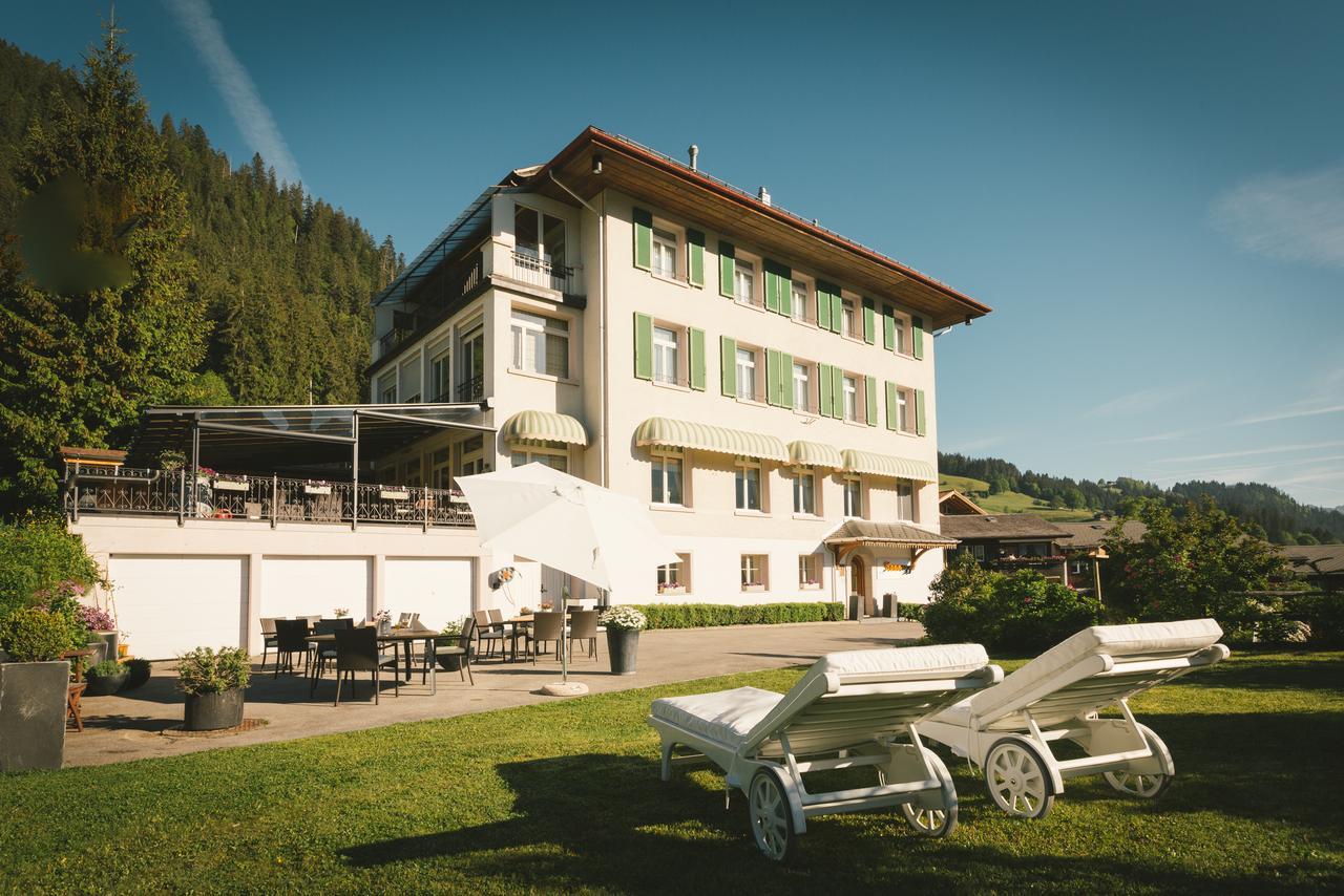 Sonnegg Hotel Zweisimmen Esterno foto